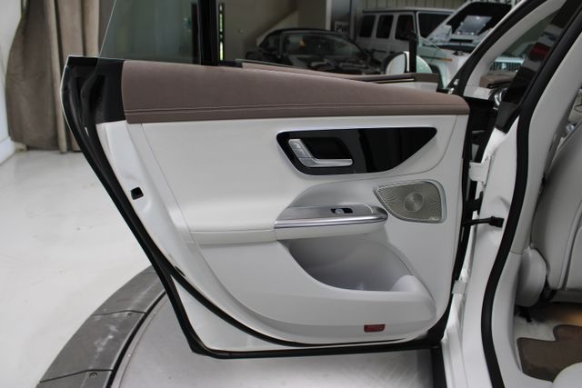 2023 Mercedes-Benz EQE Base - Photo 35