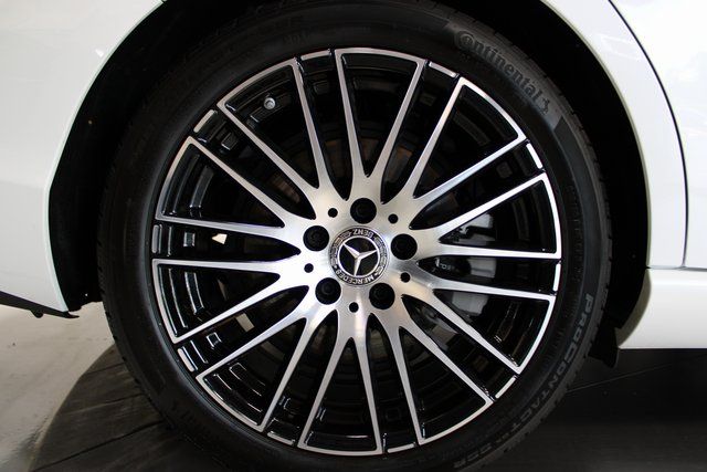 2024 Mercedes-Benz C-Class Sedan C 300 - Photo 36