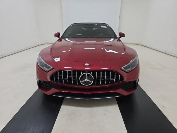 2023 Mercedes Benz SL AMG 43 photo 3