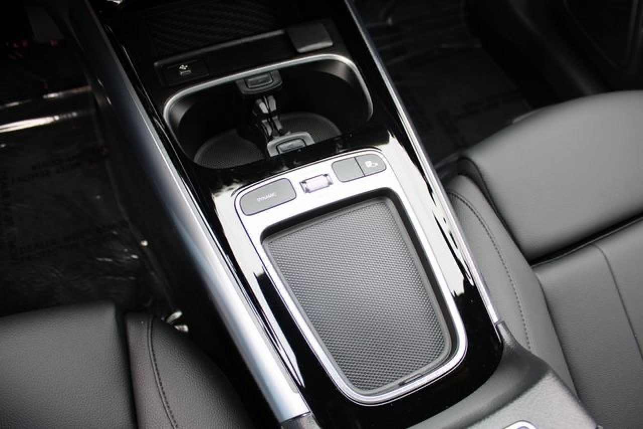 2024 Mercedes-Benz GLA GLA250 - Photo 17