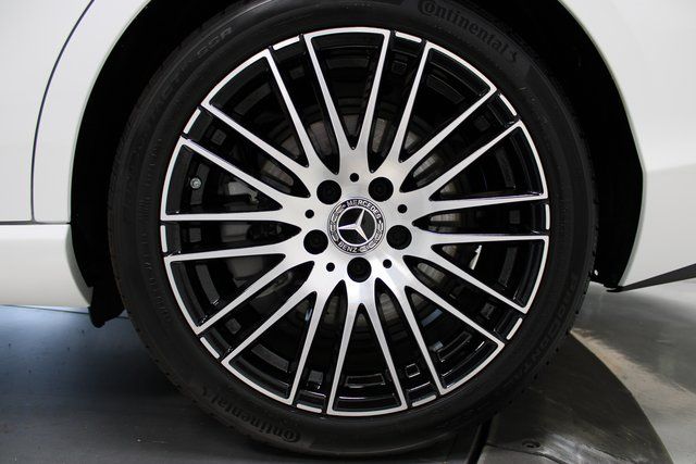 2024 Mercedes-Benz C-Class Sedan C 300 - Photo 35