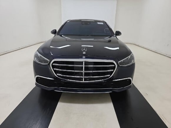 2022 Mercedes Benz S 500 4MATIC photo 3