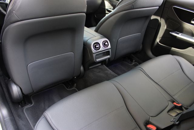 2023 Mercedes-Benz C-Class Sedan C 300 - Photo 11