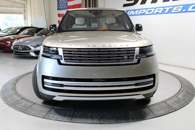 2023 Land Rover Range Rover First Edition photo 3