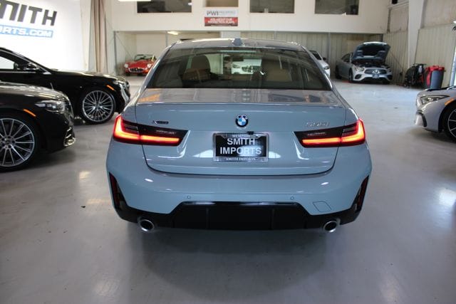 2026 BMW 3 Series 330i - Photo 44