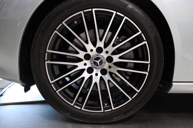 2023 Mercedes-Benz C-Class Sedan C 300 - Photo 32