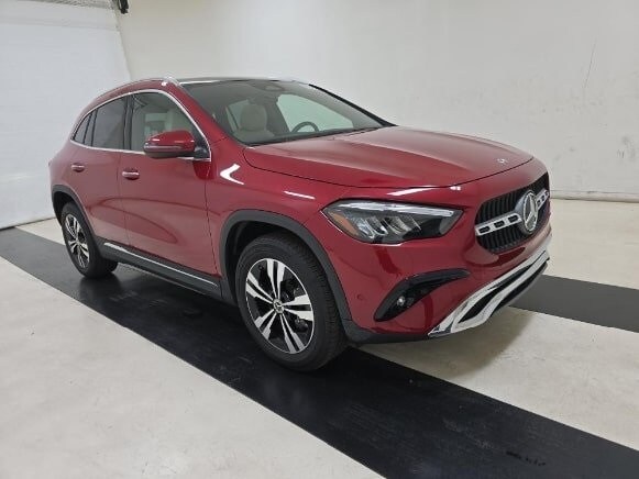 2024 Mercedes Benz GLA 250 photo 4