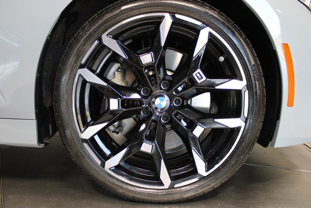 2026 BMW 3 Series 330i - Photo 36