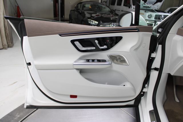 2023 Mercedes-Benz EQE Base - Photo 34