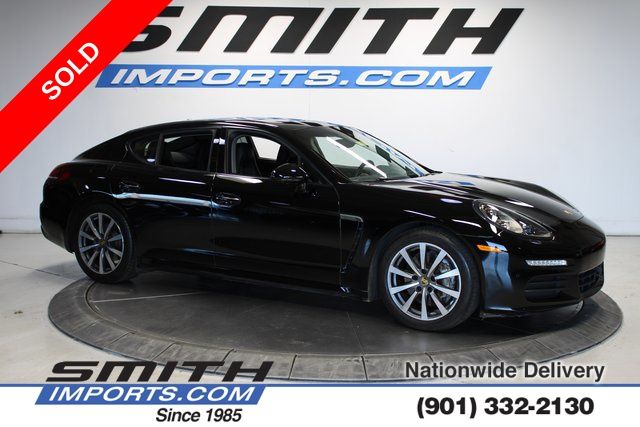 2016 Porsche Panamera Base