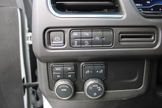 2023 Chevrolet Tahoe Premier - Photo 26