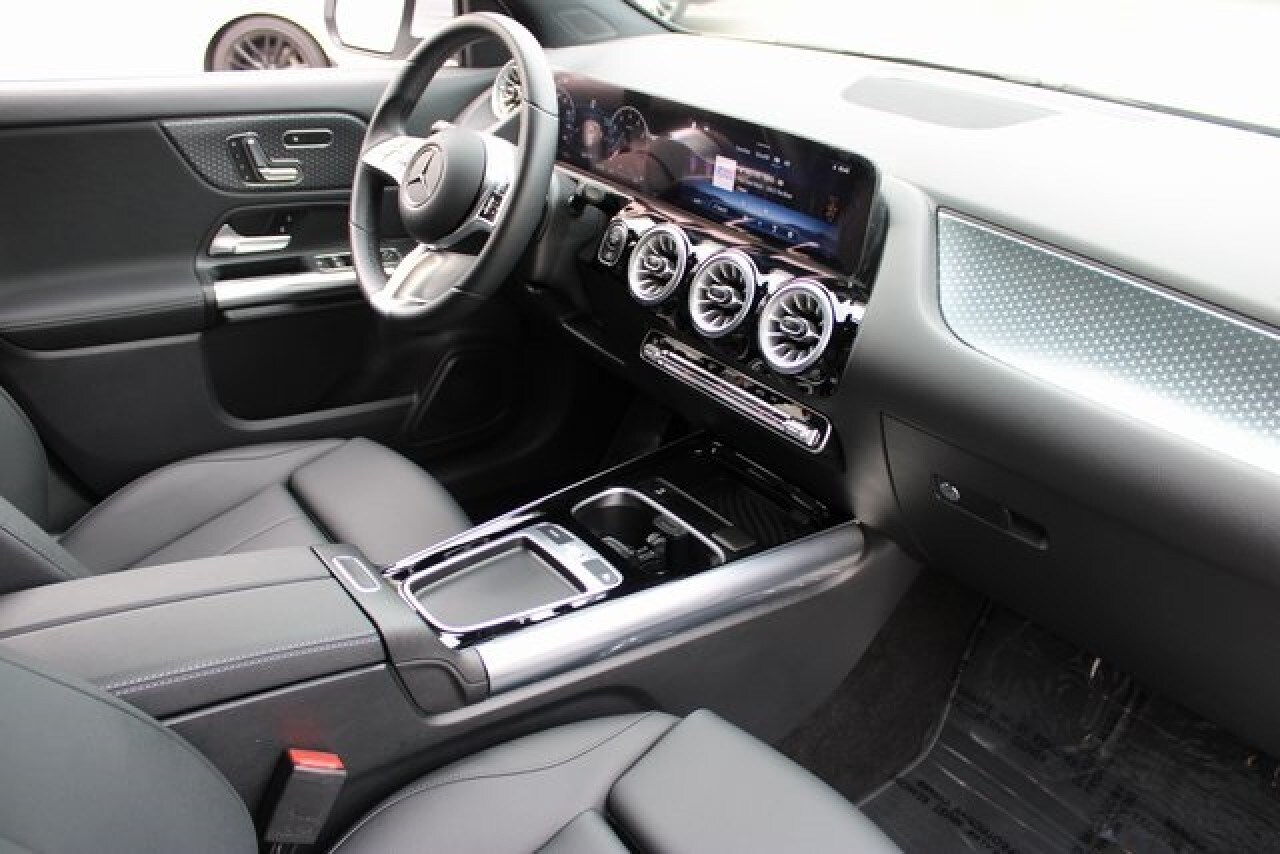 2024 Mercedes-Benz GLA GLA250 - Photo 12