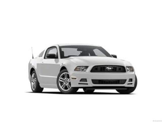 2013 Ford Mustang V6 Premium's photo
