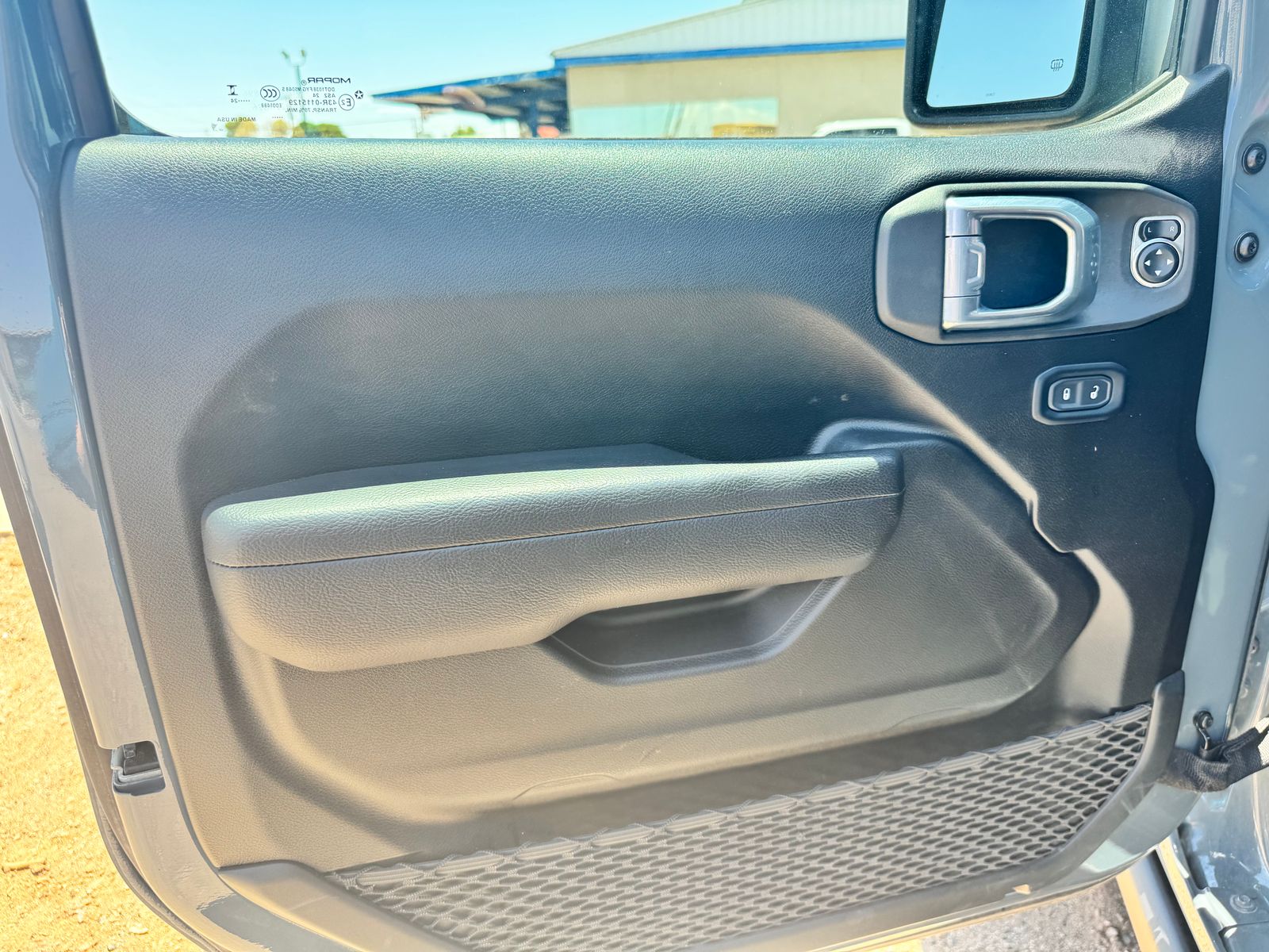 2024 Jeep Wrangler 4-Door Rubicon - Photo 10