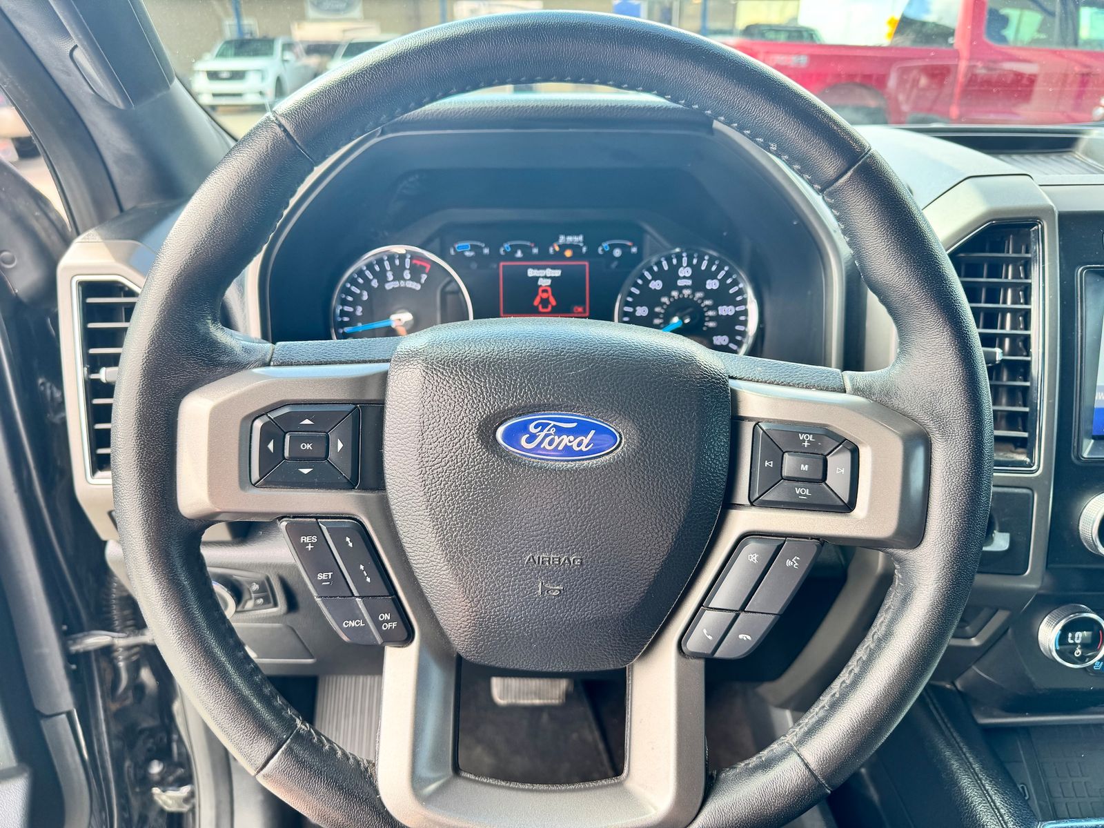 2021 Ford Expedition XLT - Photo 13