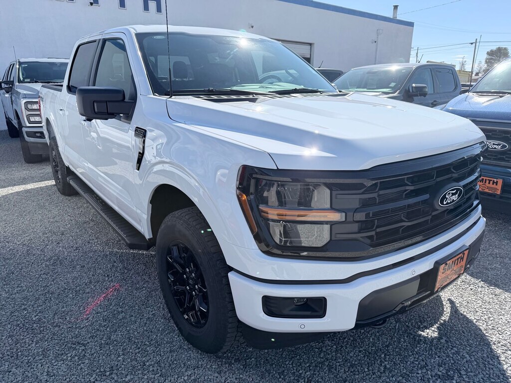 2026 Ford F-150 XLT photo 2