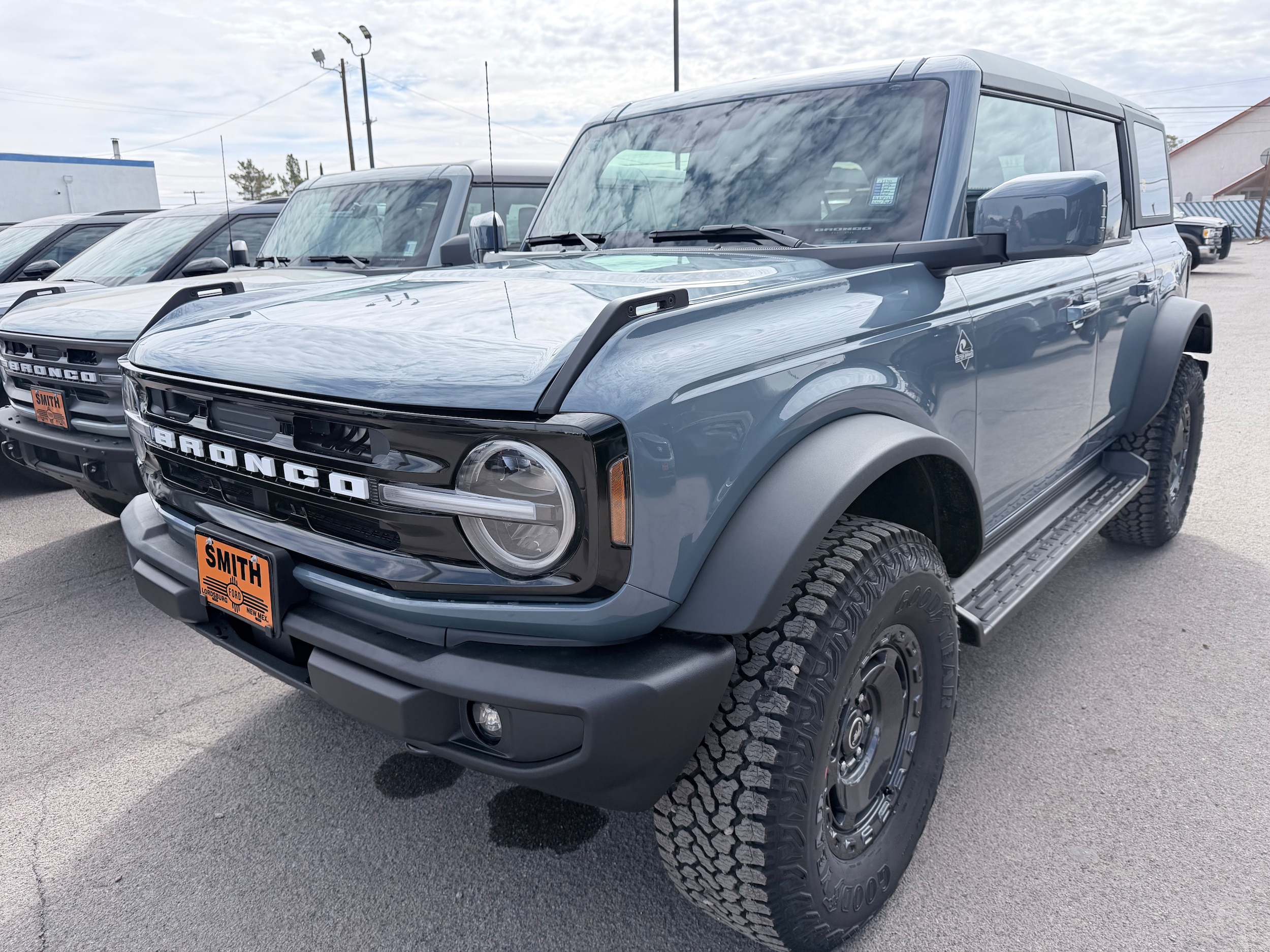 2025 Ford Bronco SUV 
