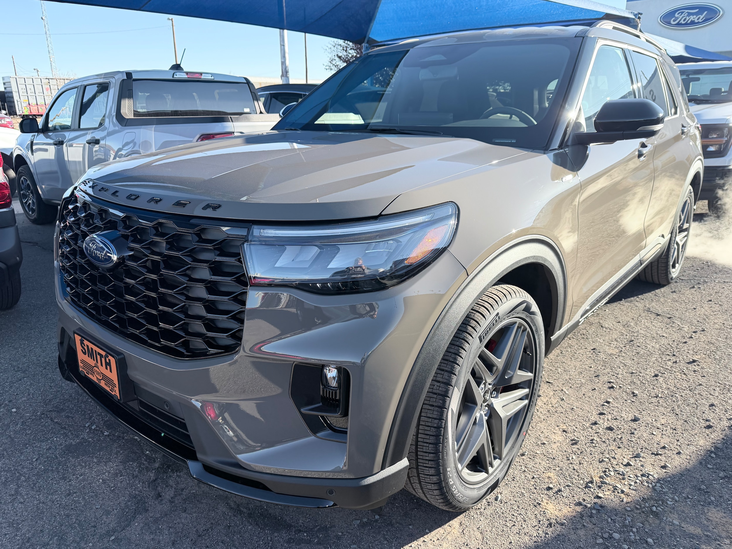 2026 Ford Explorer ST-LINE's photo