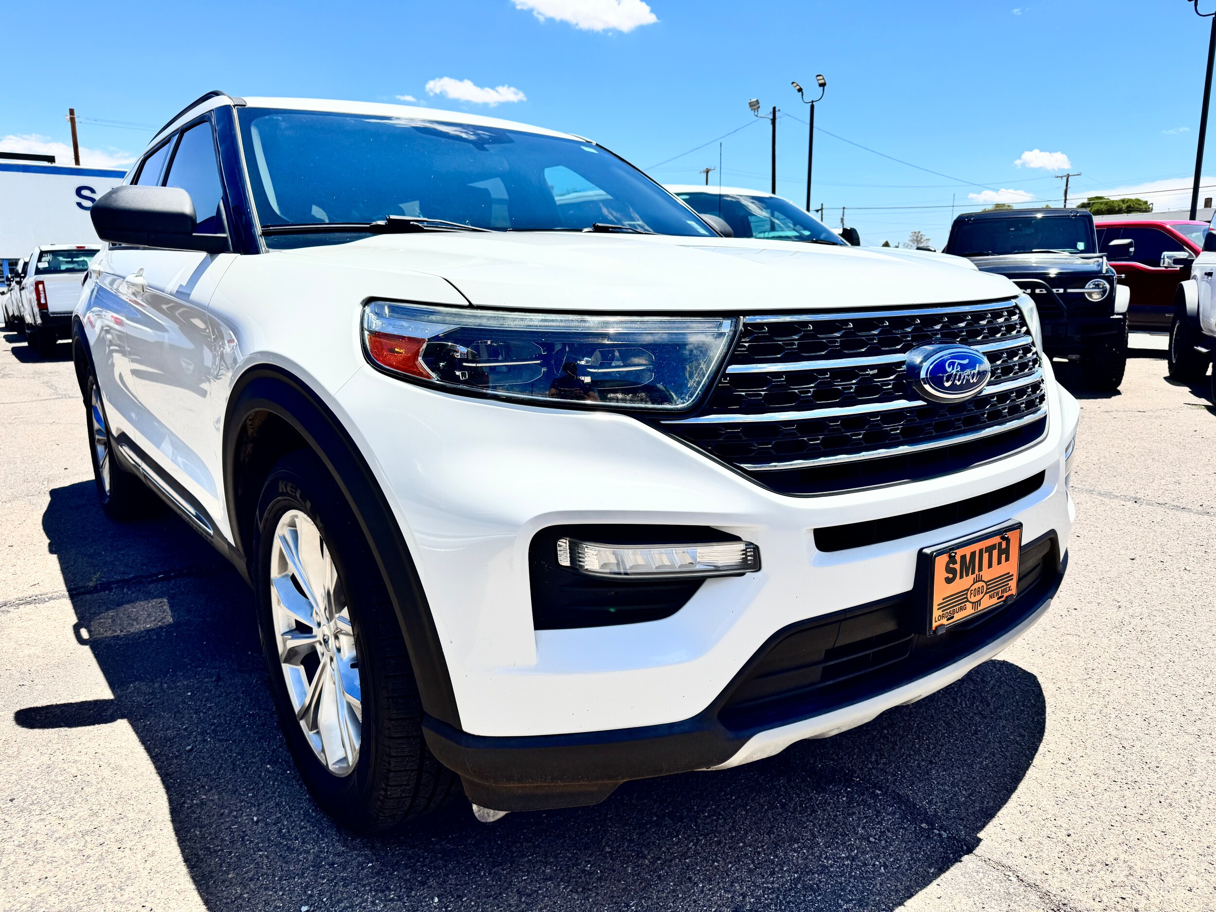 2020 Ford Explorer XLT photo 3