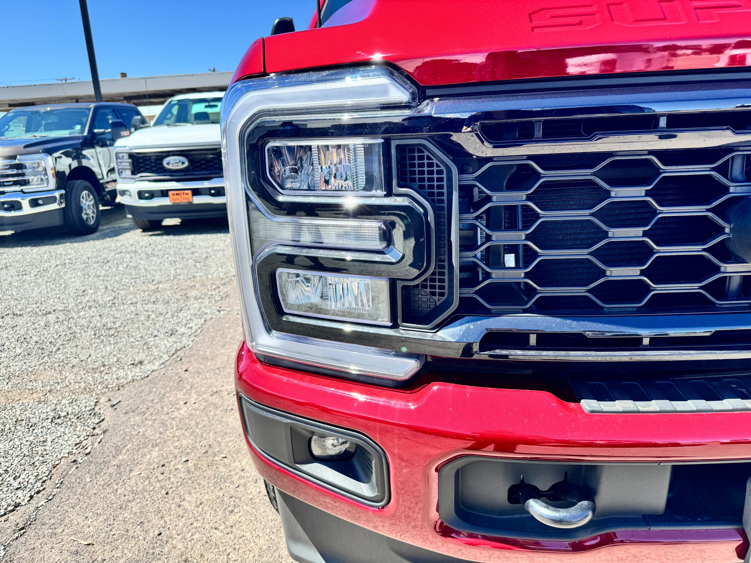 2025 Ford F-250 photo 4