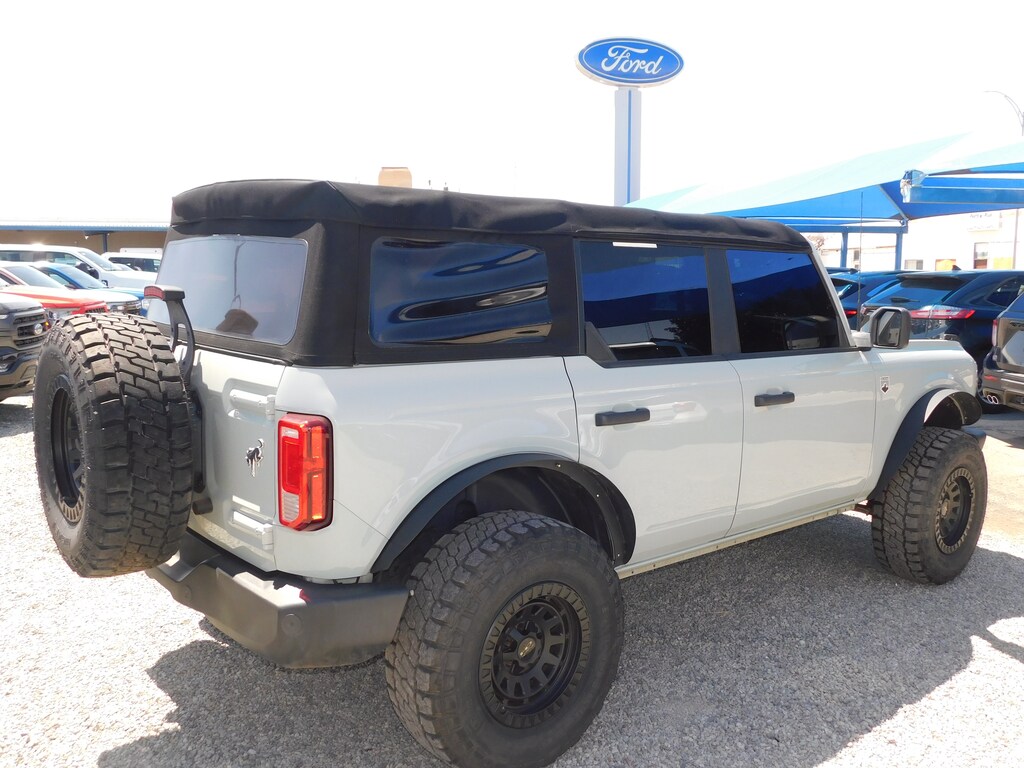 Used 2021 Ford Bronco For Sale at Smith Ford VIN 1FMDE5BH3MLB06364
