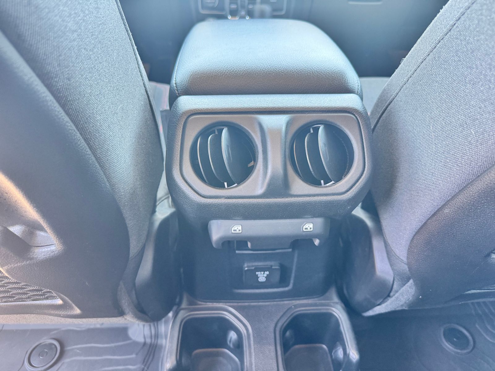 2024 Jeep Wrangler 4-Door Rubicon - Photo 22