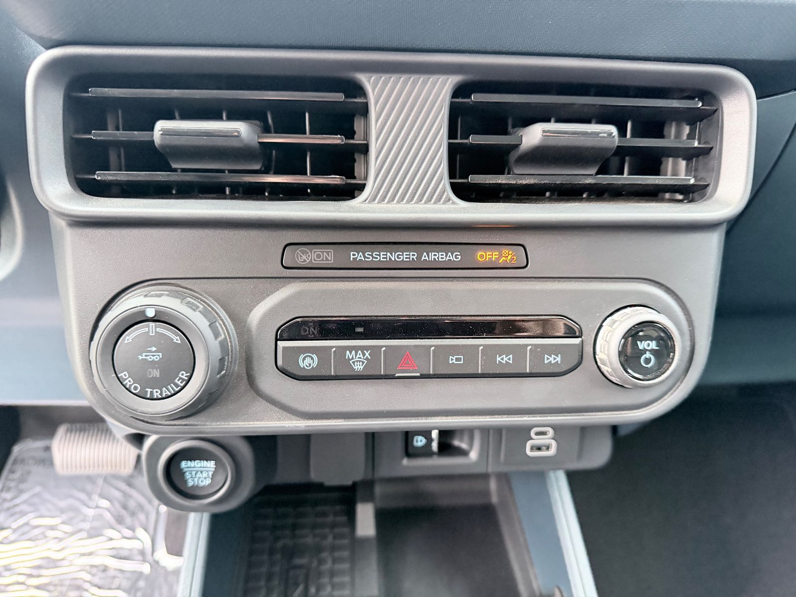 2025 Ford Maverick Lariat - Photo 18
