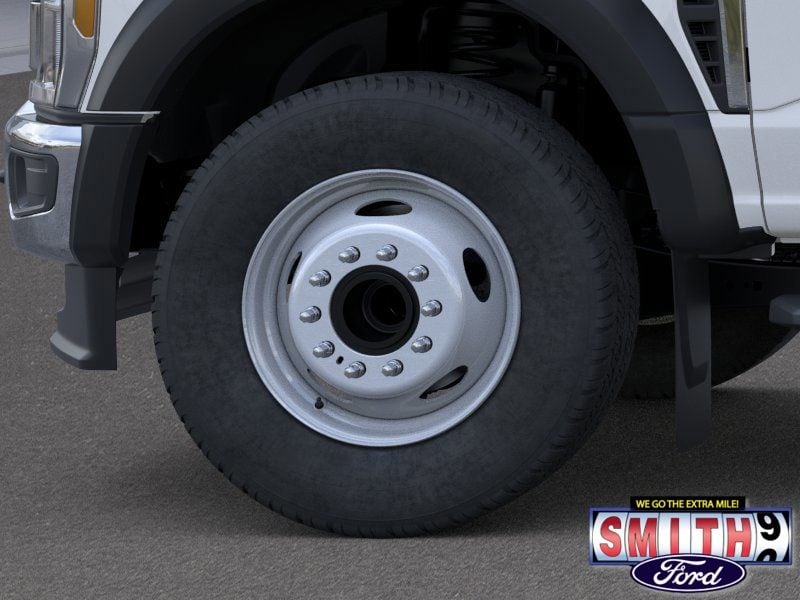 2025 Ford F-600 Super Duty Chassis Cab XL - Photo 21