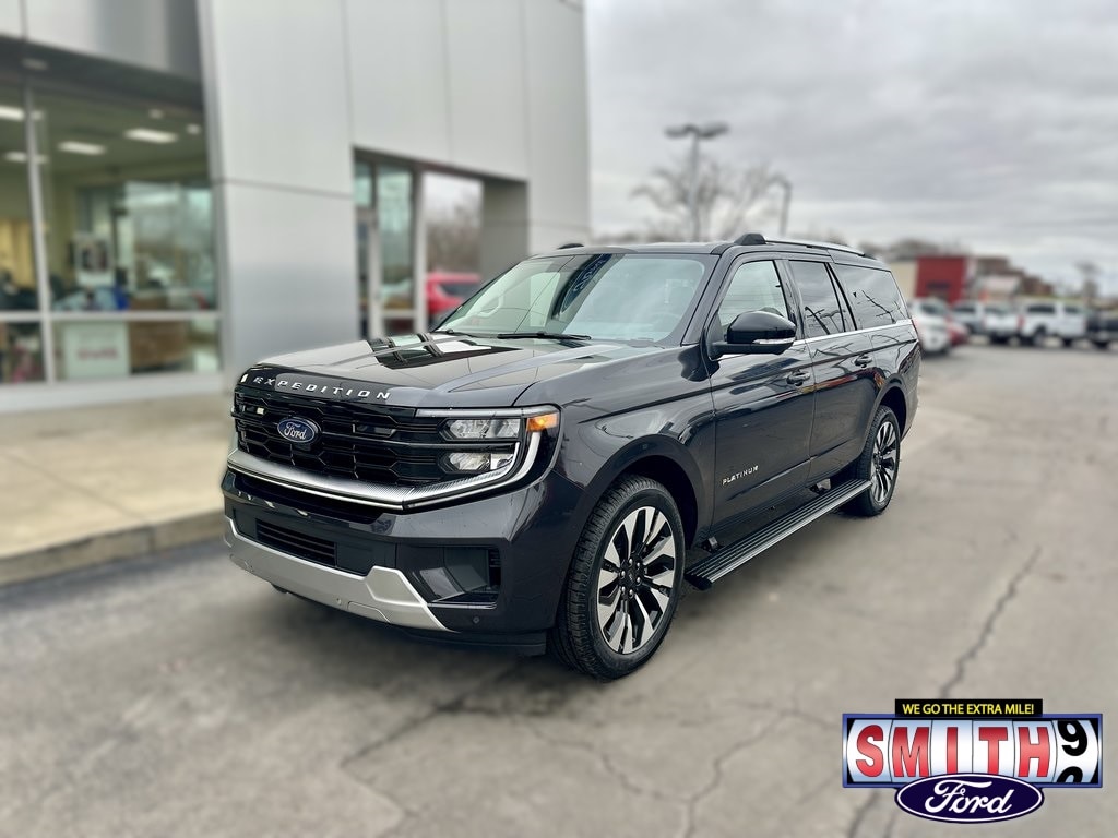 2025 Ford Expedition Platinum's photo