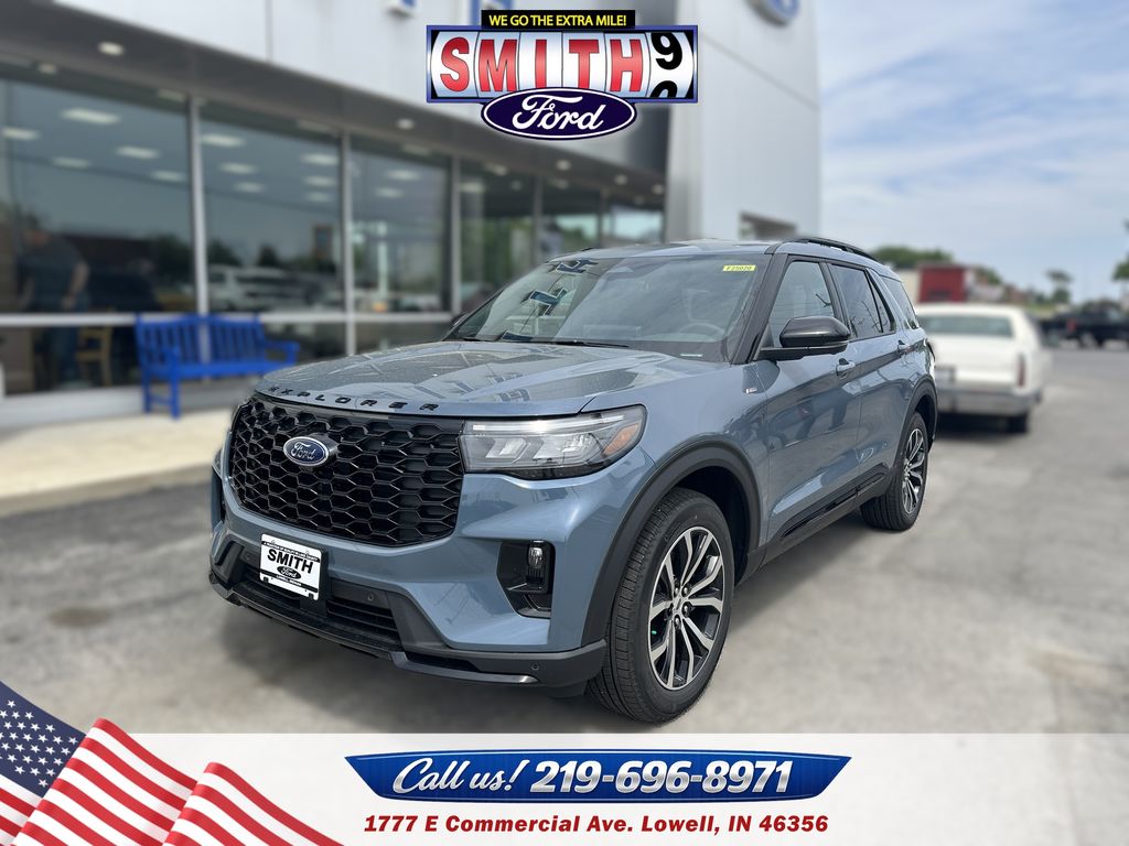 2026 Ford Explorer ST-LINE 4WD's photo