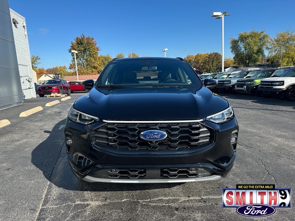 New 2026 Ford Escape ST-Line Elite SUV