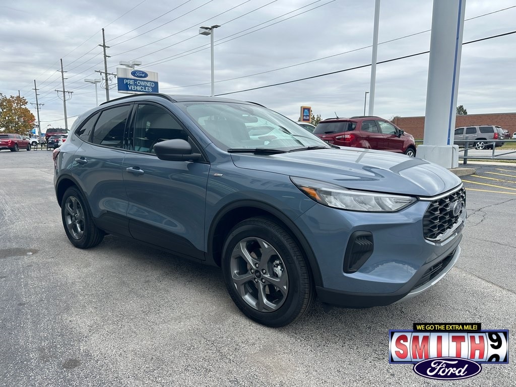 New 2025 Ford Escape ST-Line SUV