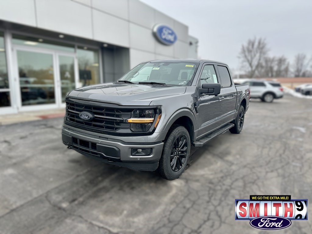 2025 Ford F-150 XLT's photo