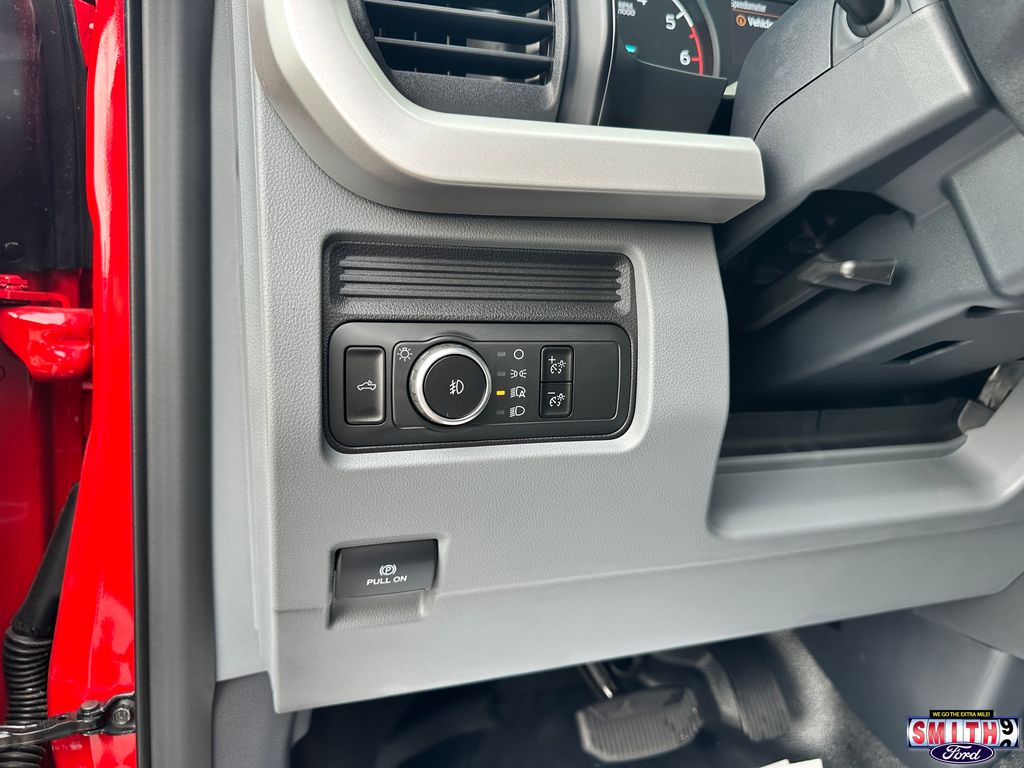 2026 Ford F-250 Super Duty XLT - Photo 16