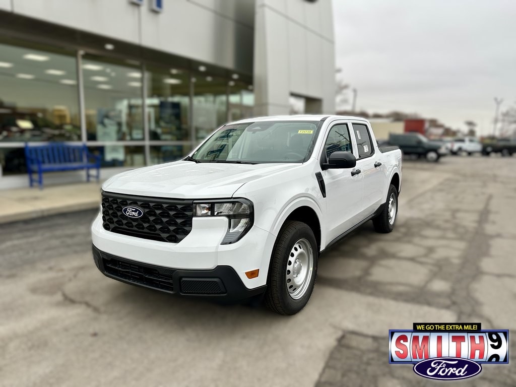 2025 Ford Maverick XL's photo