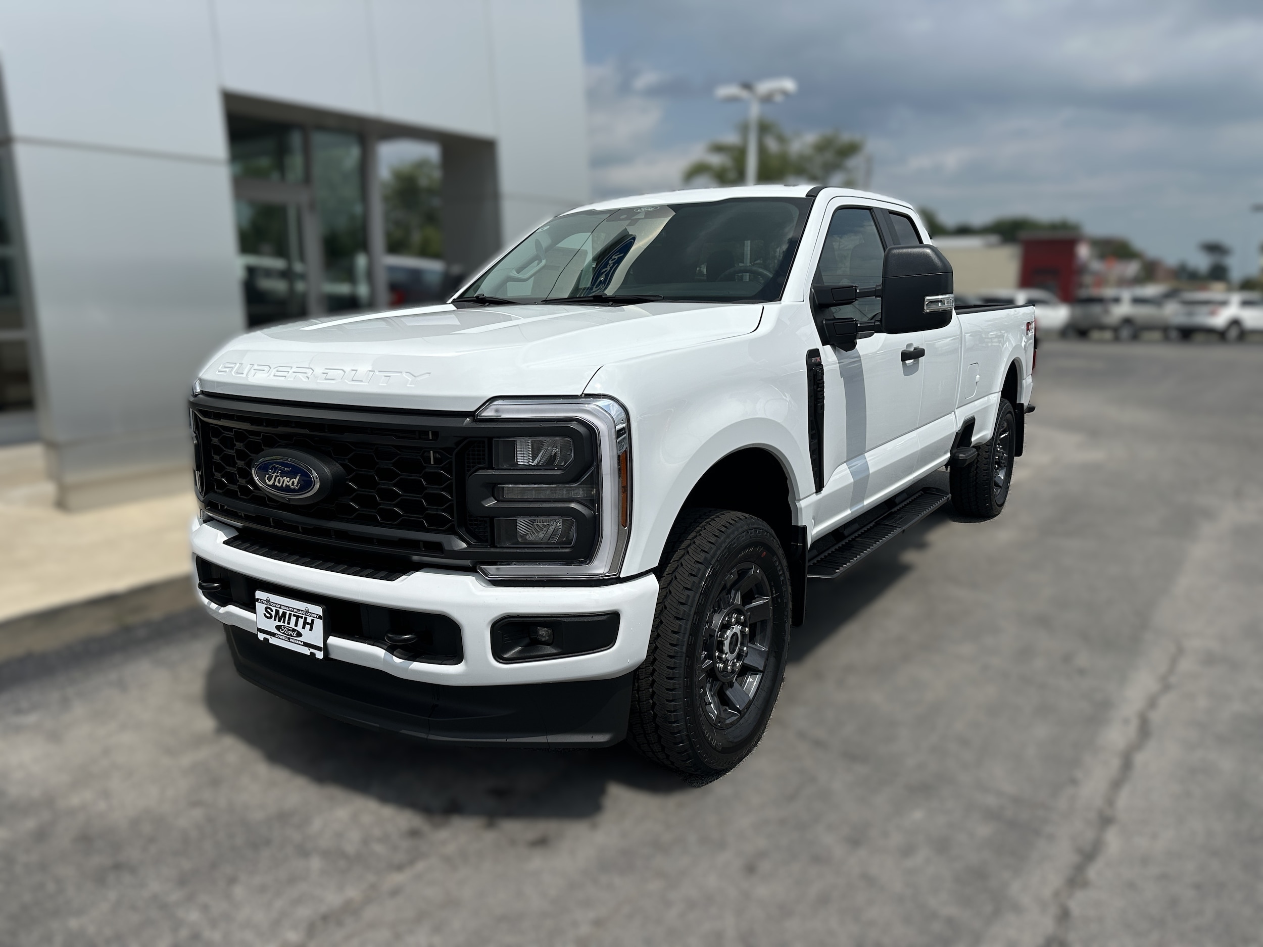 2025 Ford F-350 Super Duty XL's photo