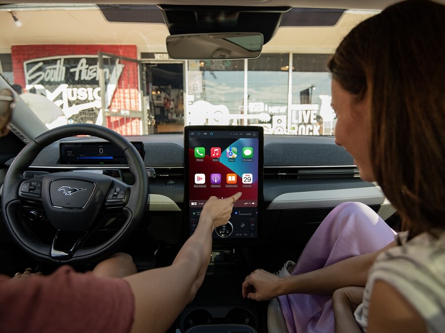 Android Auto and Apple CarPlay