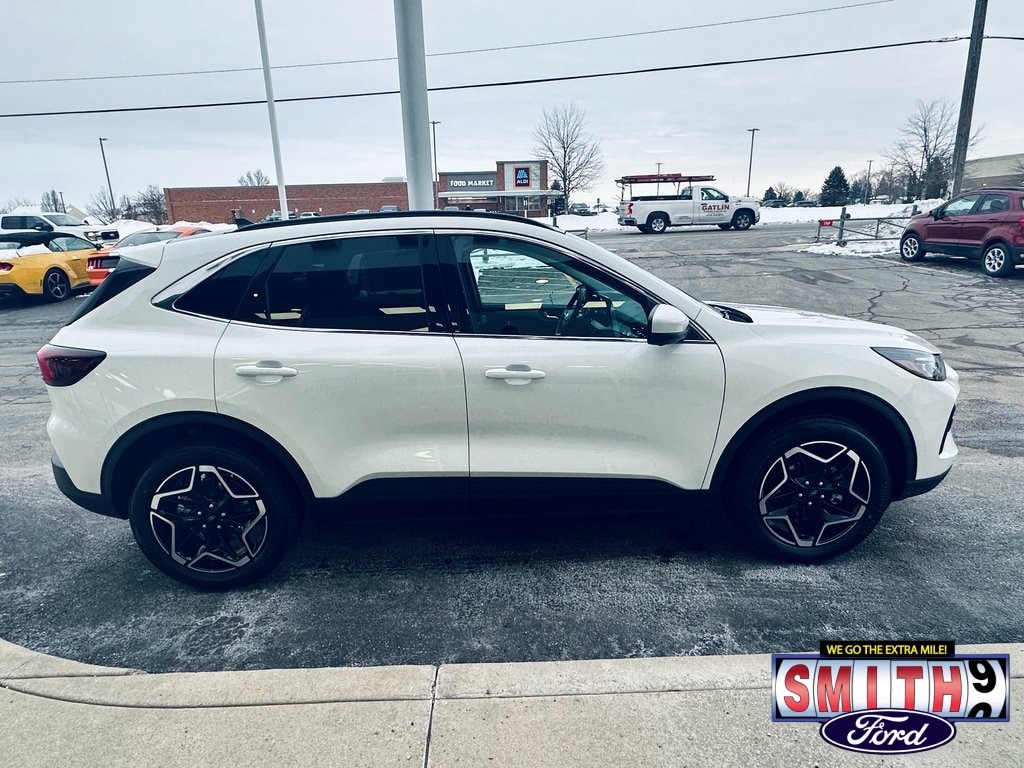 New 2026 Ford Escape Platinum SUV