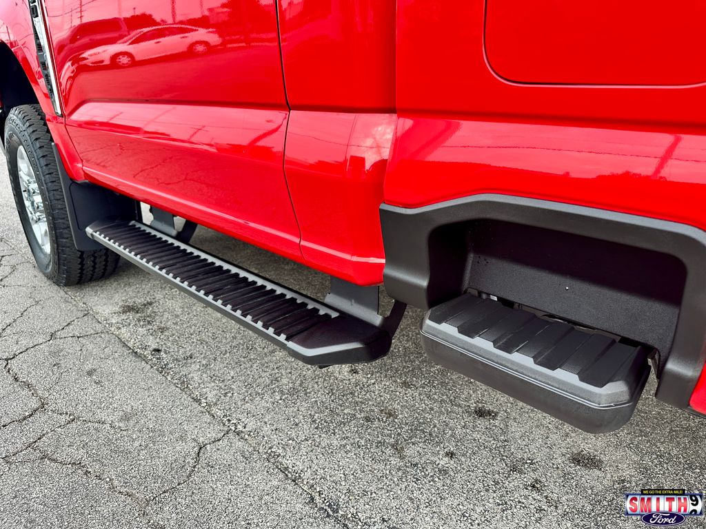 2026 Ford F-250 Super Duty XLT - Photo 10
