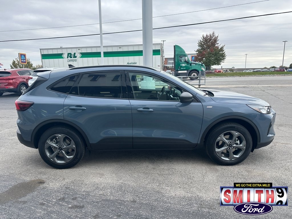 New 2025 Ford Escape ST-Line SUV