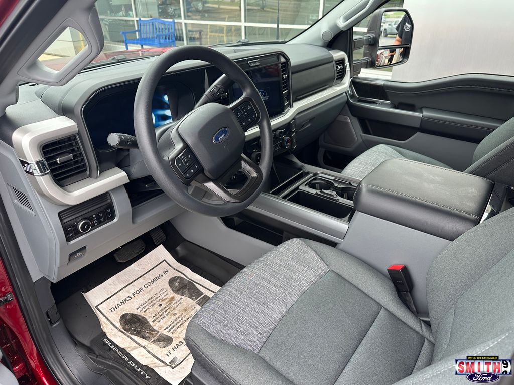 2026 Ford F-250 Super Duty XLT - Photo 12