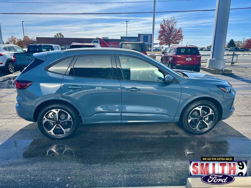 New 2026 Ford Escape ST-Line Elite SUV