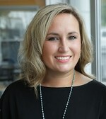 Staff member Samantha from ID_12a616718c7a