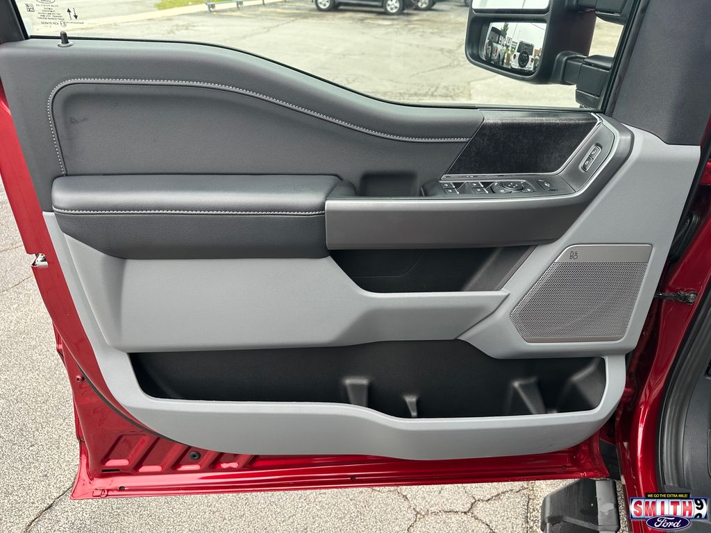 2026 Ford F-250 Super Duty XLT - Photo 32