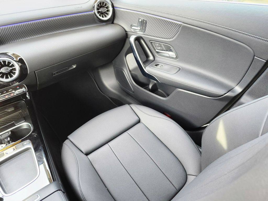2025 Mercedes-Benz CLA CLA 250 - Photo 16