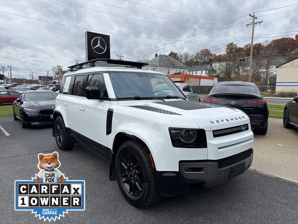 2021 Land Rover Defender X-Dynamic SE's photo