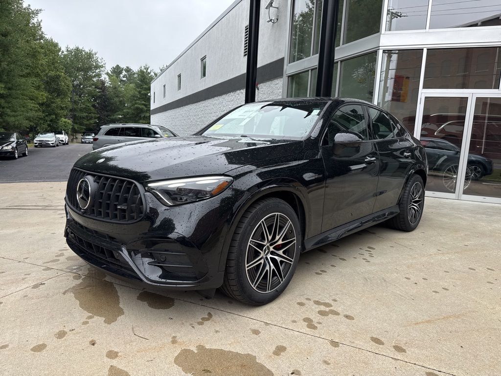 2025 Mercedes Benz GLC AMG 63 4MATIC photo 3