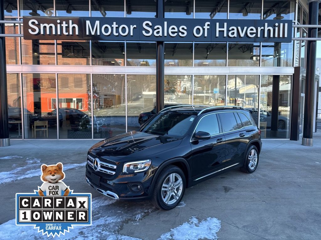 2023 Mercedes-Benz GLB Base's photo