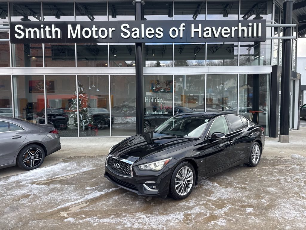 2018 INFINITI Q50 LUXE's photo