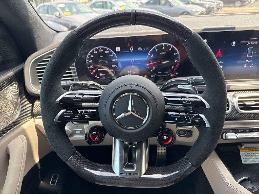 2025 Mercedes-Benz GLS AMG GLS 63 - Photo 25